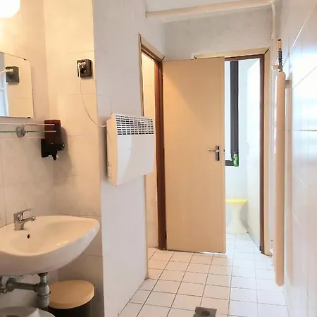 アパートホテル Havar 3*